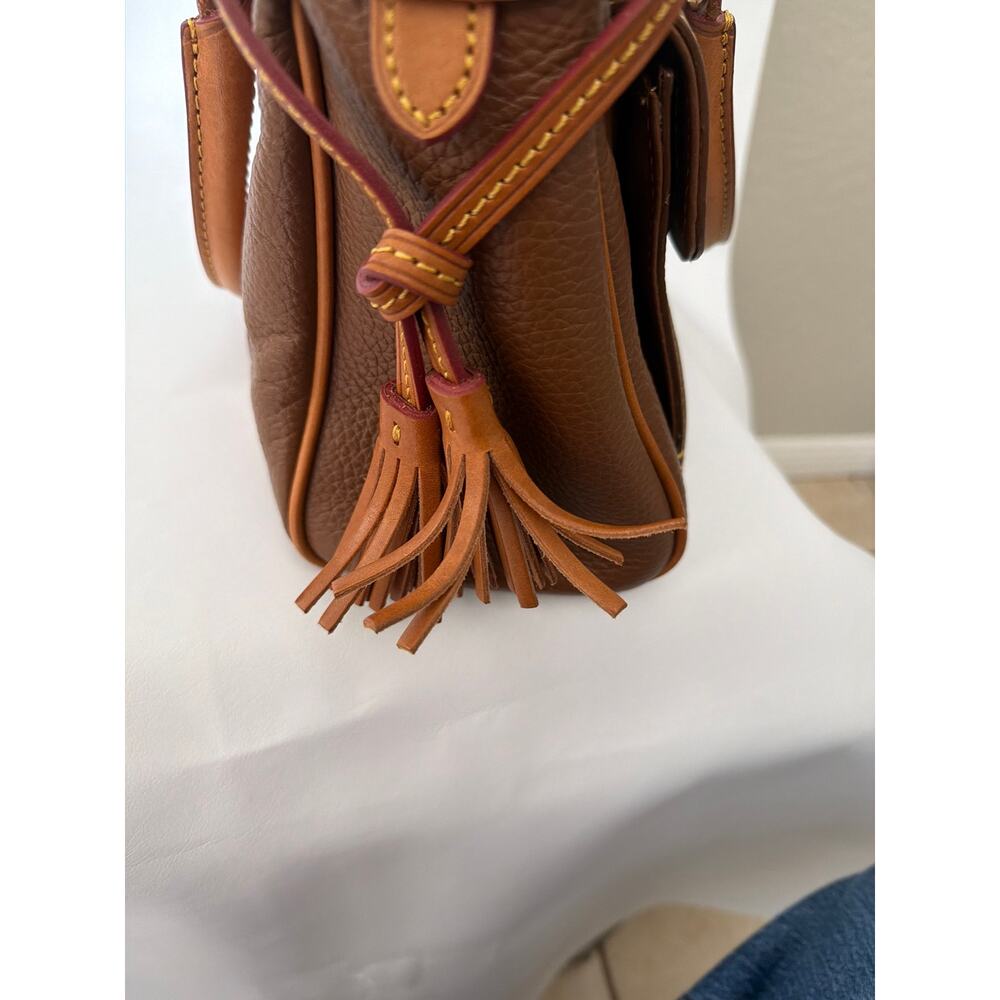 Dooney & Bourke medium pocket satchel high end pebble grain collection - Picture 5 of 14